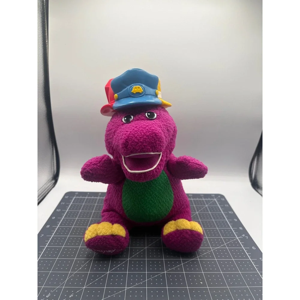 Vintage 2001 Fisher Price Silly Hats Barney Plush Purple Dinosaur Mattel 94417